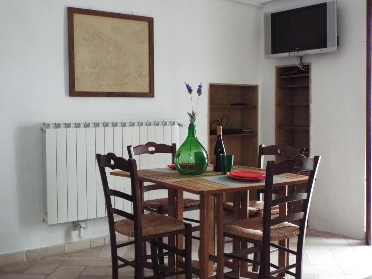 Elda Guest House ออสตูนี ภายนอก รูปภาพ